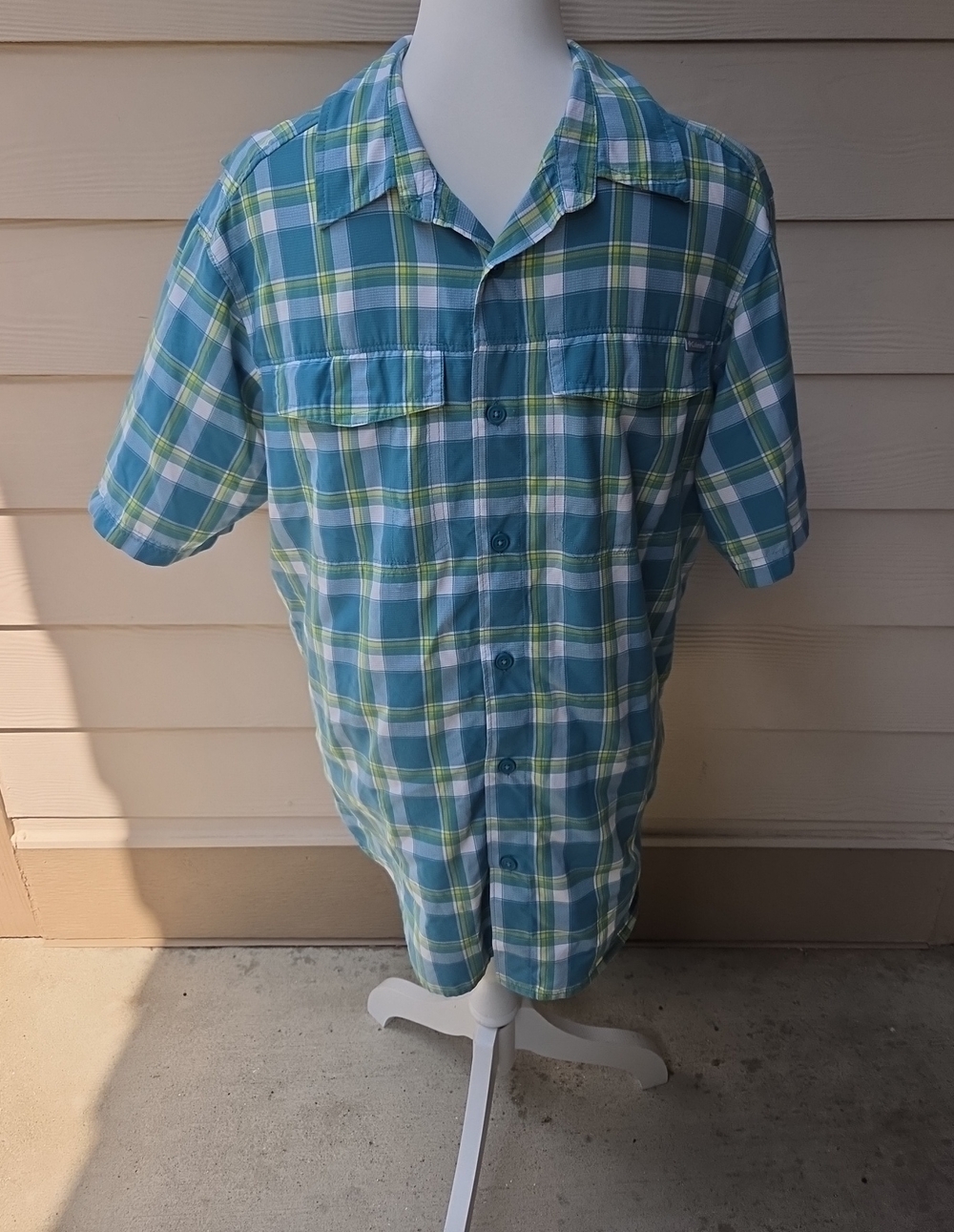 Columbia Men's Short-Sleeve Plaid Button-Down Shirt - Blue, Green, White Size M
